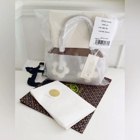 Tory Burch Emerson Dome Satchel Crossbody Bag Floral Applique NWT In Pac Leather - Picture 2 of 13